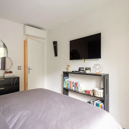 House A/c Arc De Triomphe - 2 Bdr Apartment Paris